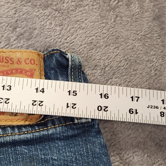 Levis Jeans 541 Mens 32x32 Blue Athletic Tapered Medium Wash Denim - Picture 11 of 16